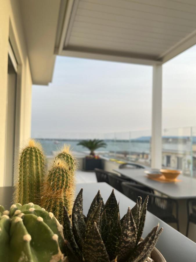 La Terrazza Sul Porto Bed & Breakfast Сиракуза Екстериор снимка