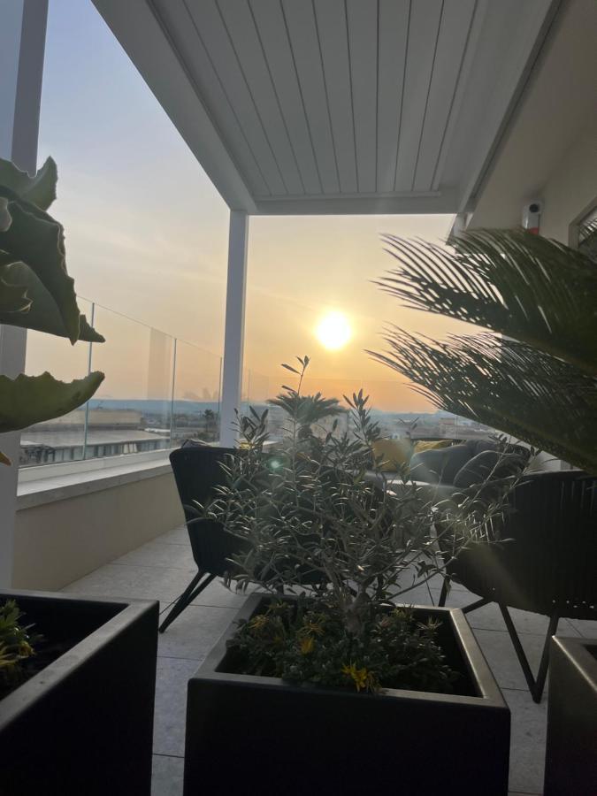 La Terrazza Sul Porto Bed & Breakfast Сиракуза Екстериор снимка