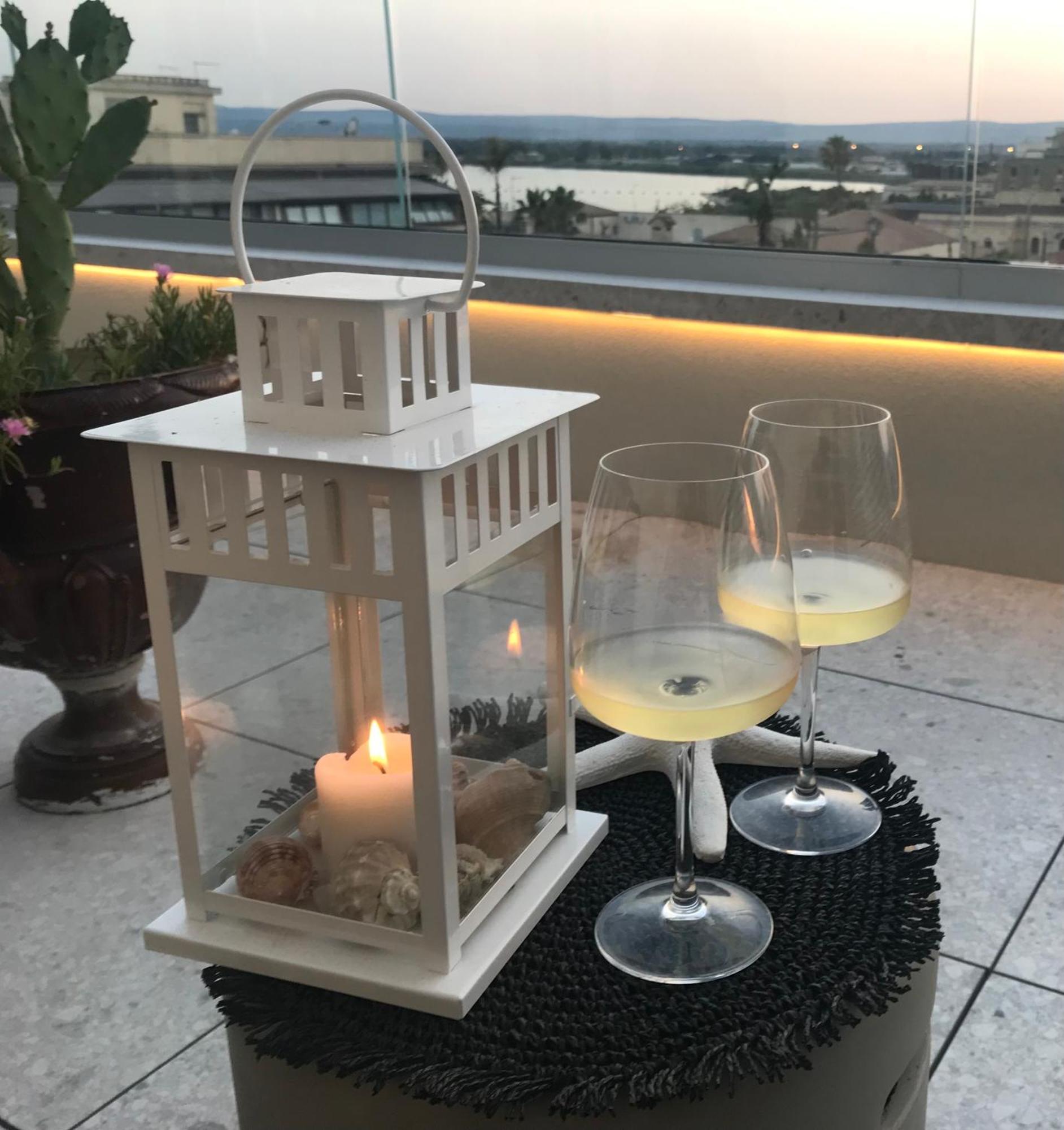 La Terrazza Sul Porto Bed & Breakfast Сиракуза Екстериор снимка